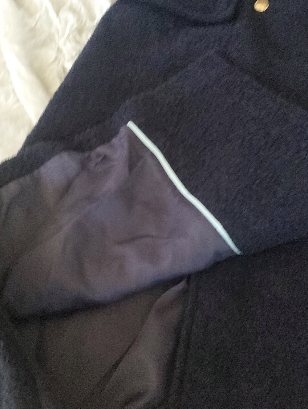 Coat - Picture 12 of 16